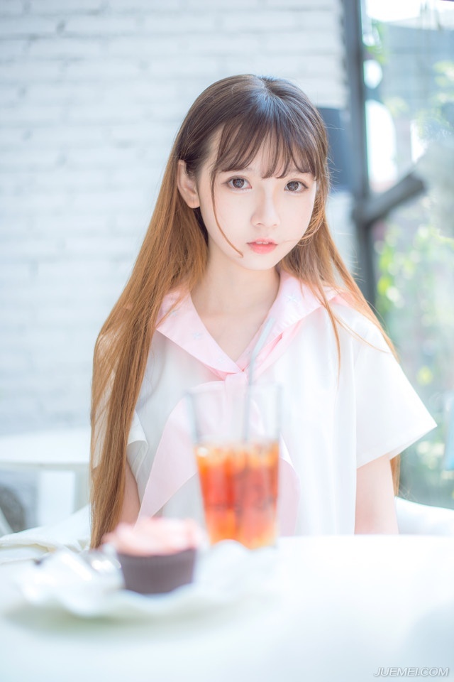 “嗡嗡嗡~”